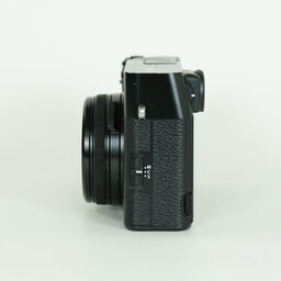 FUJIFILM X100V ブラック