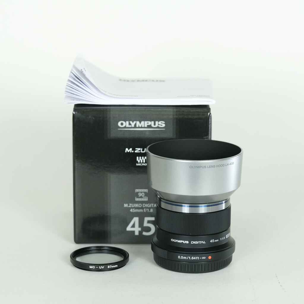 OLYMPUS M.ZUIKO DIGITAL 45mm F1.8