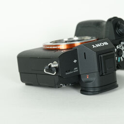SONY α7R III(ILCE-7RM3) SONY α7R III(ILCE-7RM3)