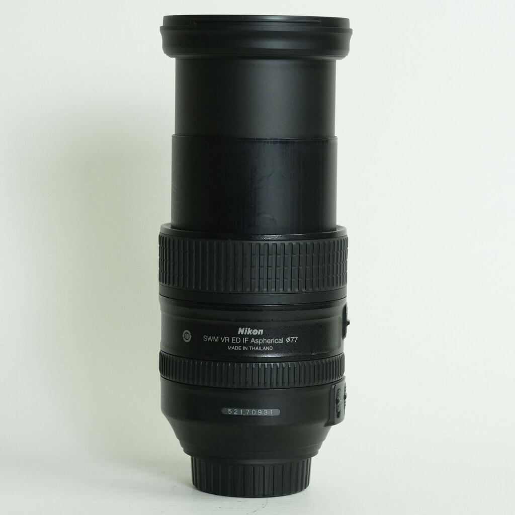 Nikon AF-S NIKKOR 28-300mm f/3.5-5.6G ED VR