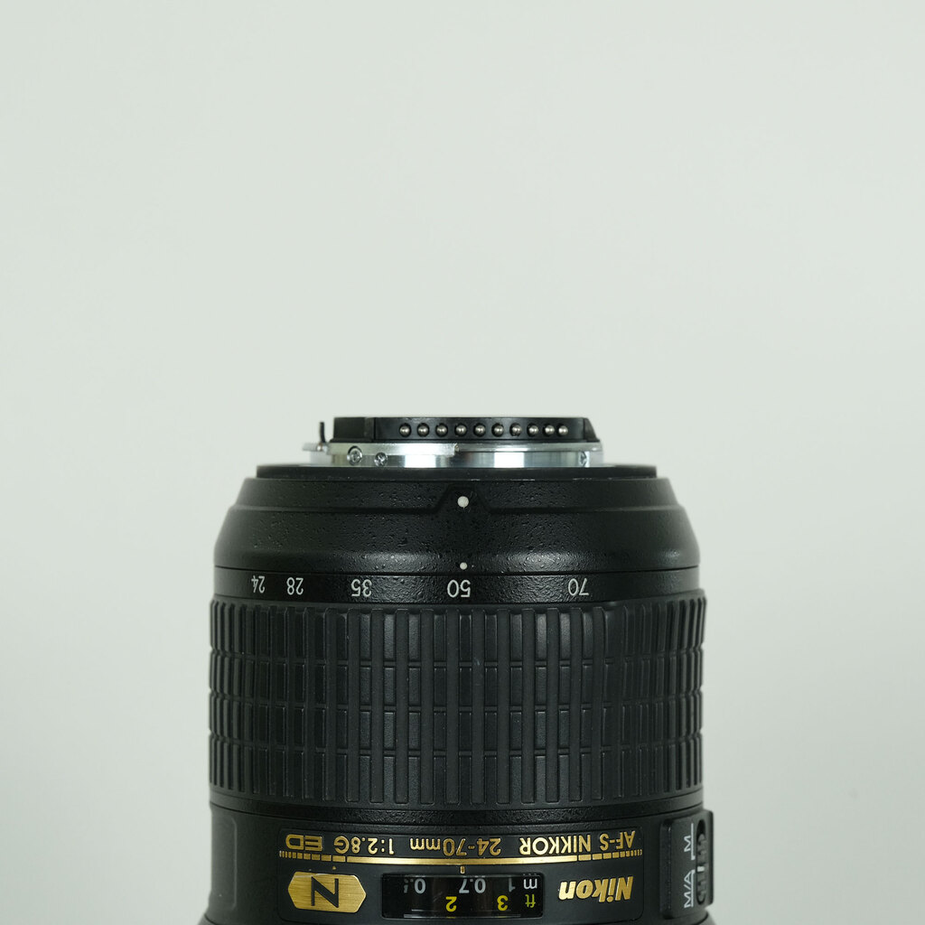 Nikon AF-S NIKKOR 24-70mm f/2.8G ED