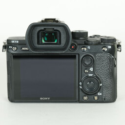 SONY α7 III（ILCE-7M3）