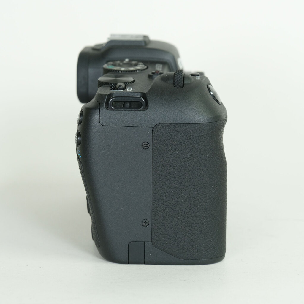 Canon EOS RP Canon EOS RP