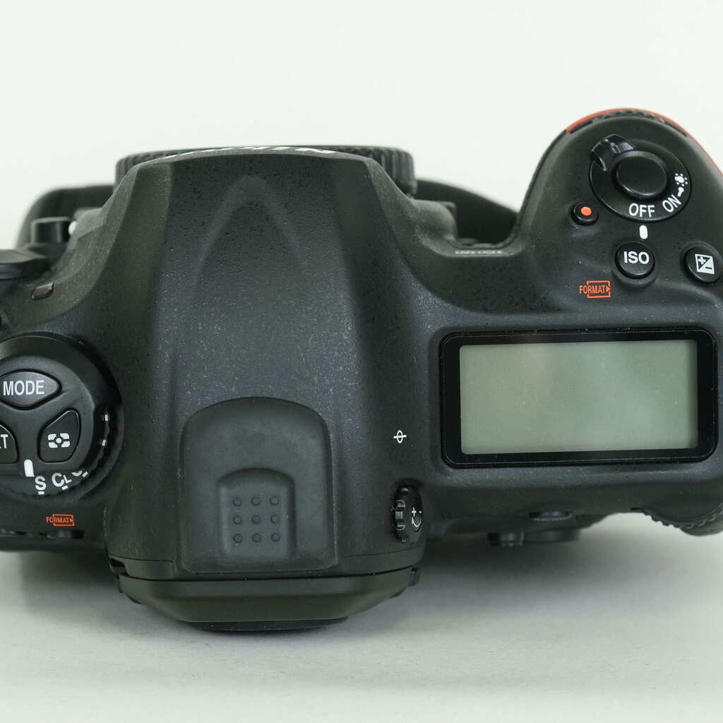 Nikon D5
