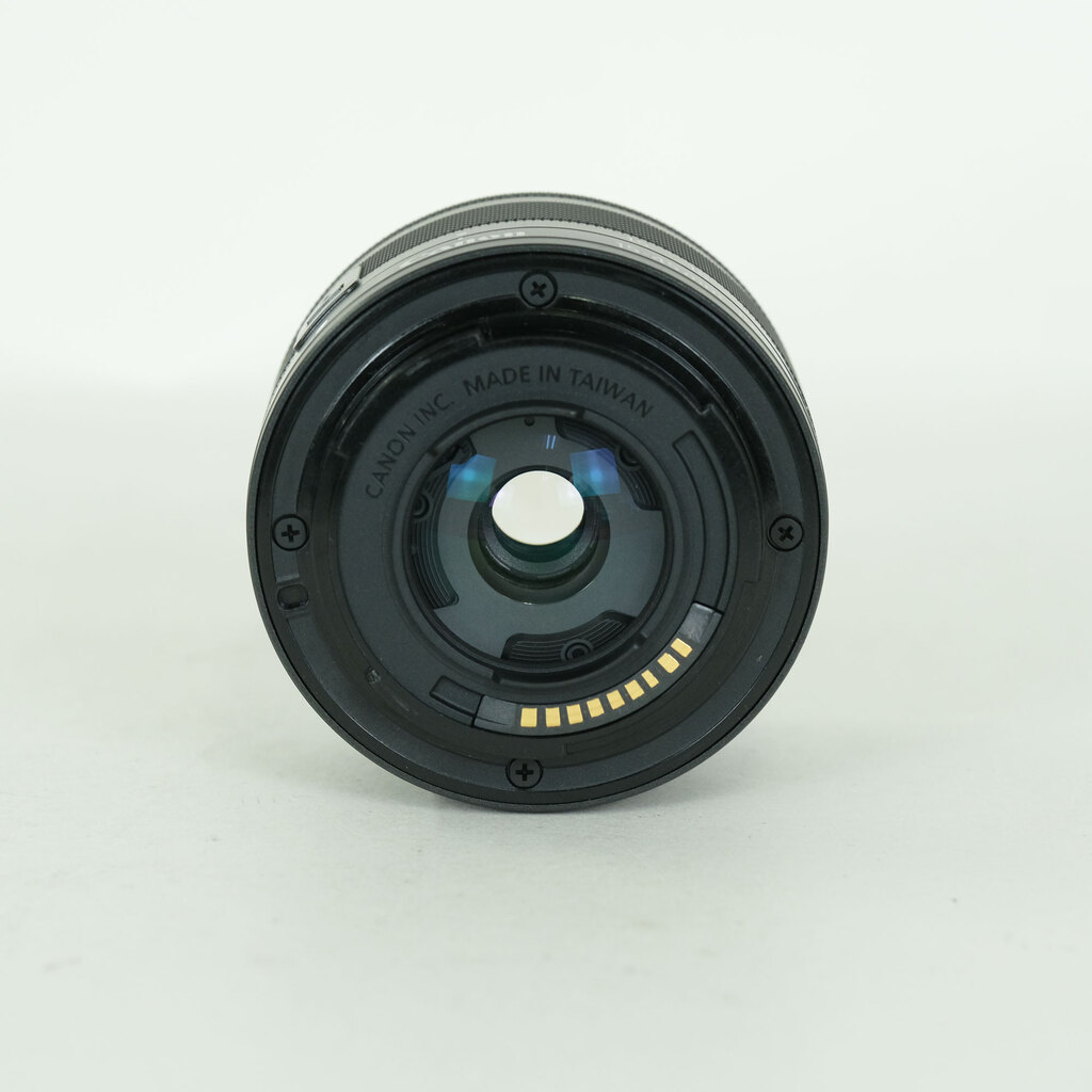 Canon EF-M15-45mm F3.5-6.3 IS STM