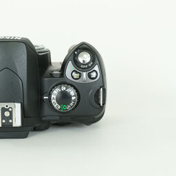 Nikon D40X ボディ