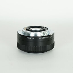 Panasonic LUMIX G VARIO 12-32mm / F3.5-5.6 ASPH. / MEGA O.I.S.