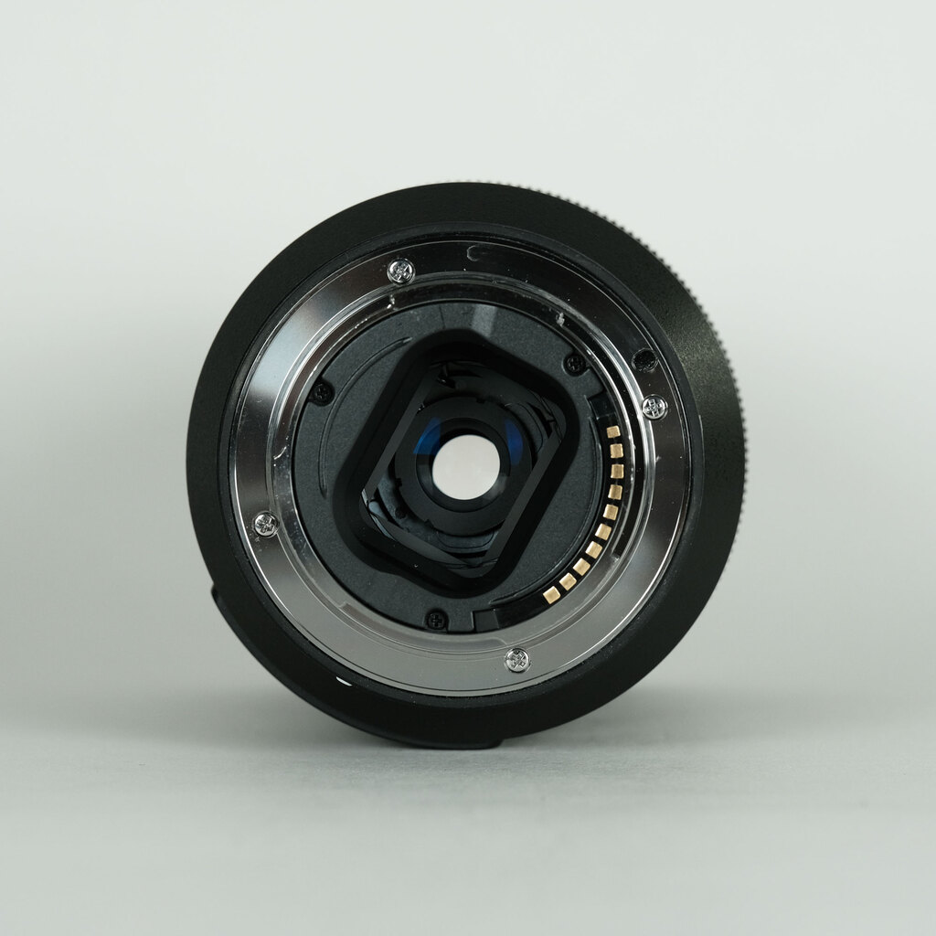 SONY E 70-350mm F4.5-6.3 OSS SEL70350G