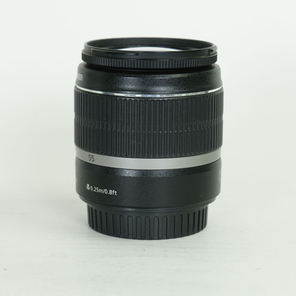 Canon EF-S18-55mm F3.5-5.6 IS