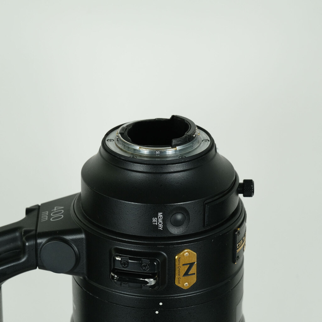 Nikon AF-S NIKKOR 400mm f/2.8E FL ED VR Nikon AF-S NIKKOR 400mm f/2.8E FL ED VR