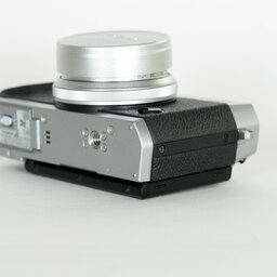 FUJIFILM X30 シルバー FUJIFILM X30 シルバー