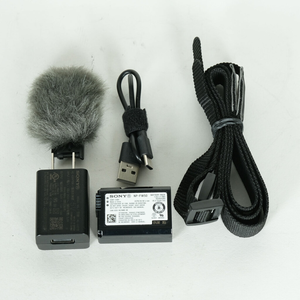 SONY VLOGCAM ZV-E10 SONY VLOGCAM ZV-E10