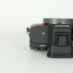 SONY α7 IV(ILCE-7M4) SONY α7 IV(ILCE-7M4)