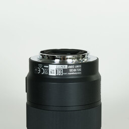 SONY E 18-135mm F3.5-5.6 OSS SEL18135