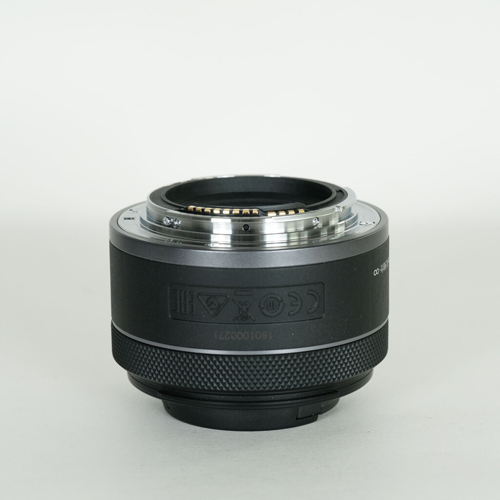 Canon RF50mm F1.8 STM