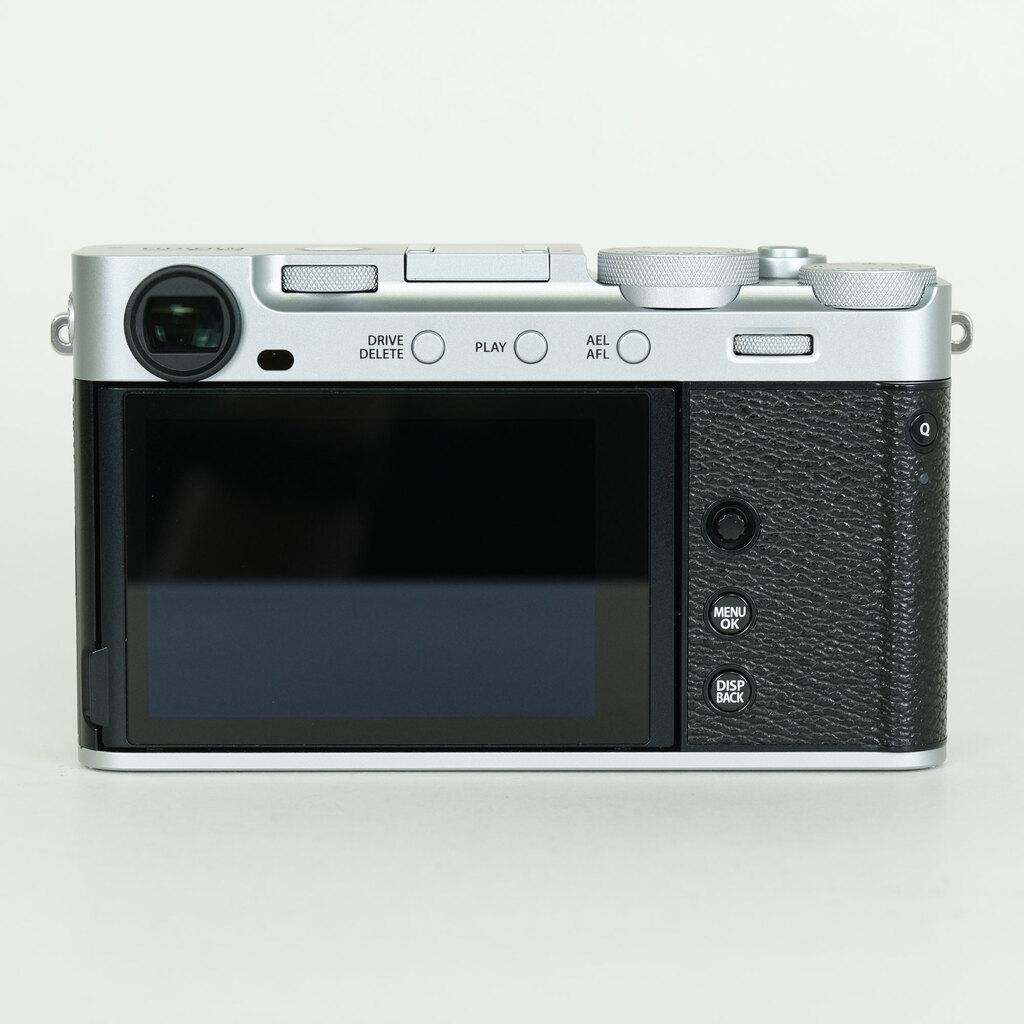 FUJIFILM X-E5
