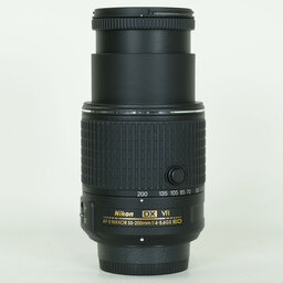 Nikon AF-S DX NIKKOR 55-200mm F4-5.6G ED VR II Nikon AF-S DX NIKKOR 55-200mm F4-5.6G ED VR II