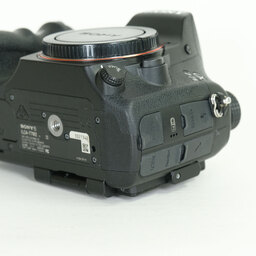 SONY α77IIボディ ILCA-77M2 SONY α77IIボディ ILCA-77M2