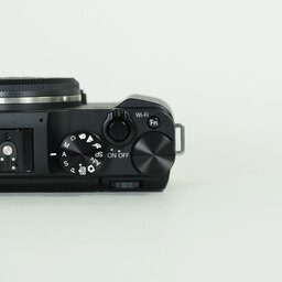 FUJIFILM X-M1 ボディ ブラック