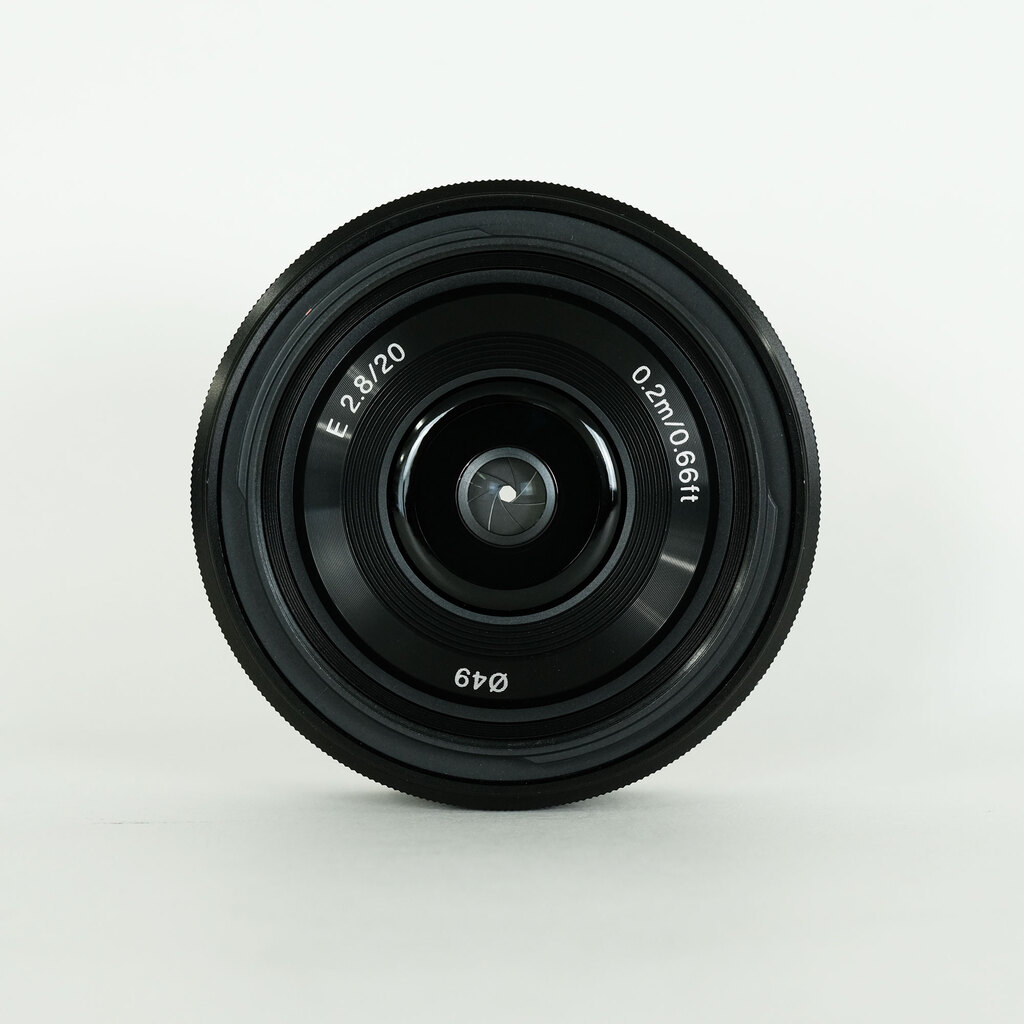SONY E 20mm F2.8 SEL20F28