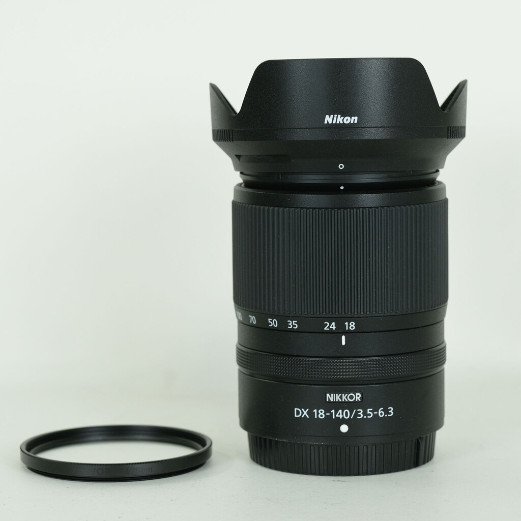 Nikon NIKKOR Z DX 18-140mm f/3.5-6.3 VR Nikon NIKKOR Z DX 18-140mm f/3.5-6.3 VR