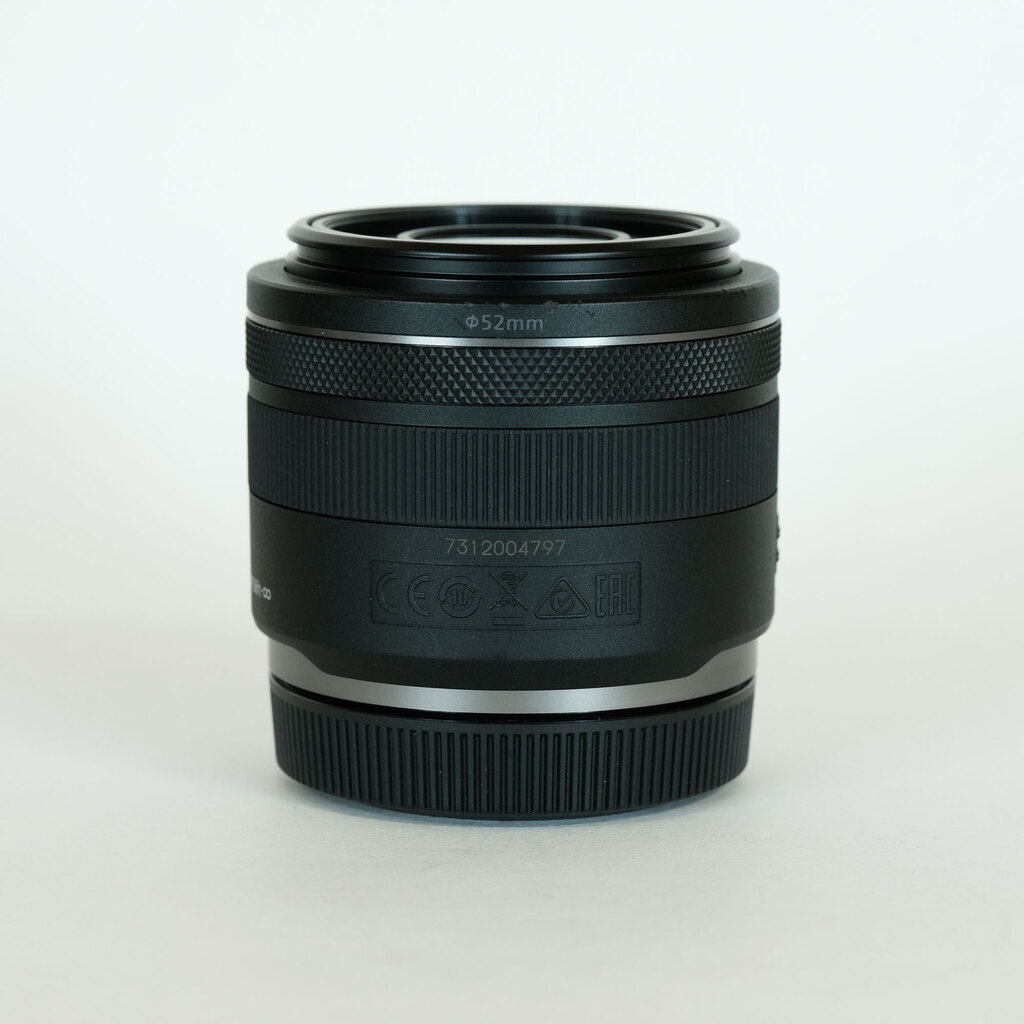 Canon RF35mm F1.8 MACRO IS STM