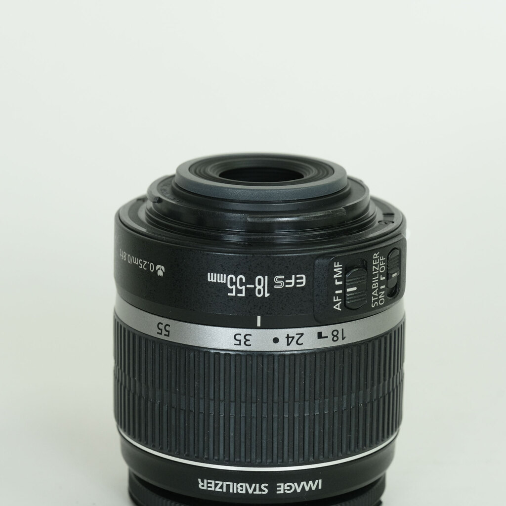 Canon EF-S18-55mm F3.5-5.6 IS