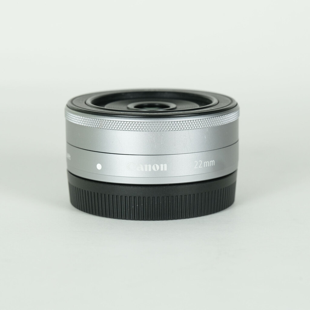 Canon EF-M22mm F2 STMの出品 | ONE SCENE（ワンシーン）