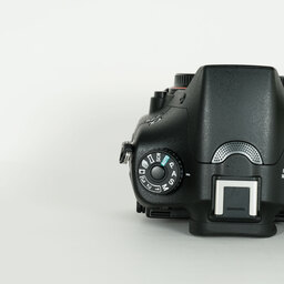 SONY α77IIボディ ILCA-77M2