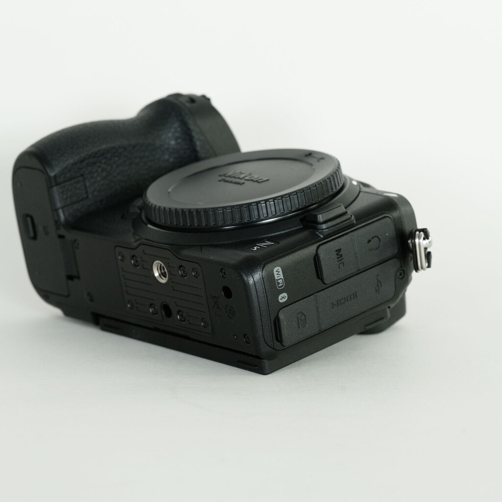 Nikon Z5