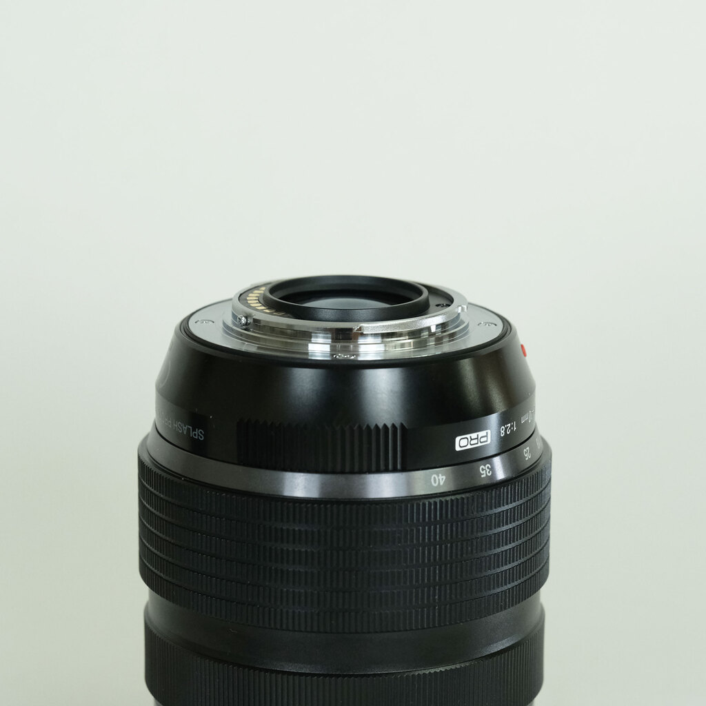 OLYMPUS M.ZUIKO DIGITAL ED 12-40mm F2.8 PRO OLYMPUS M.ZUIKO DIGITAL ED 12-40mm F2.8 PRO