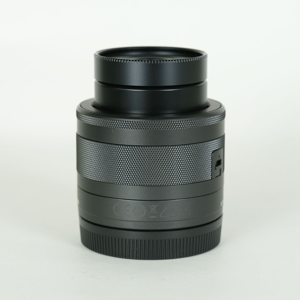 Canon EF-M28mm F3.5 マクロ IS STM