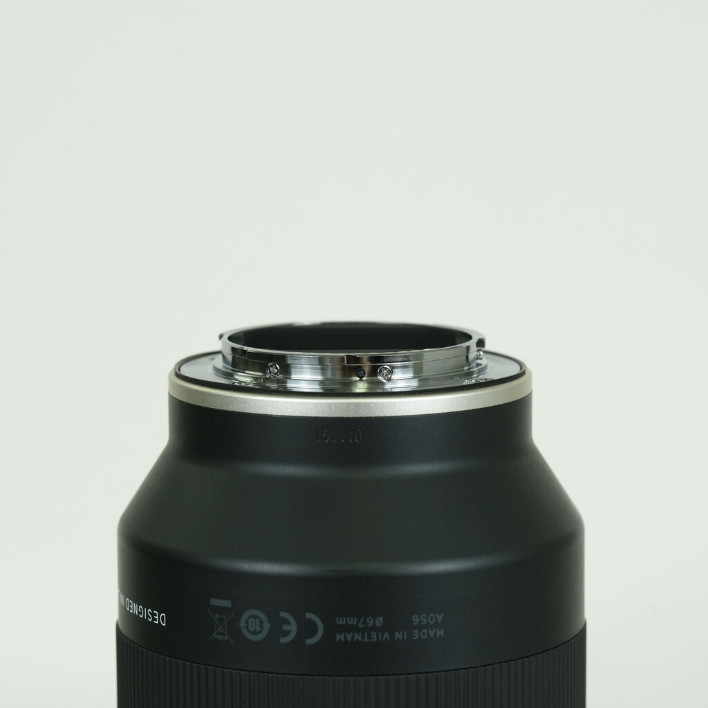 TAMRON 70-180mm F/2.8 Di III VXD (Model A056) [ ソニーE用 ]