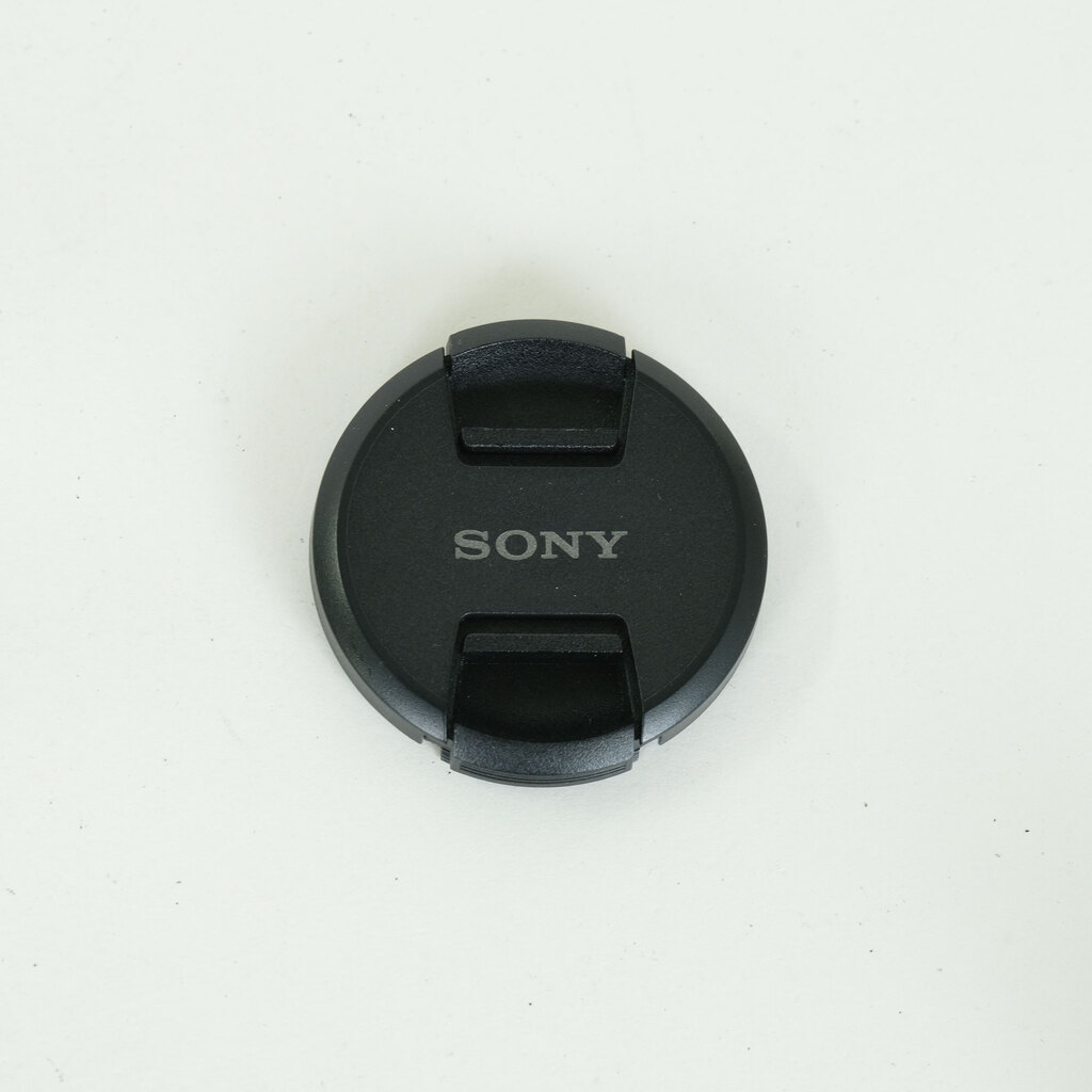 SONY E 35mm F1.8 OSS SEL35F18