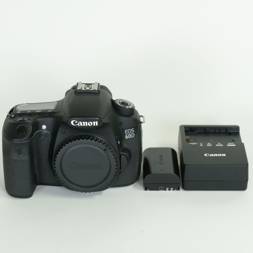 Canon EOS 60D ボディ