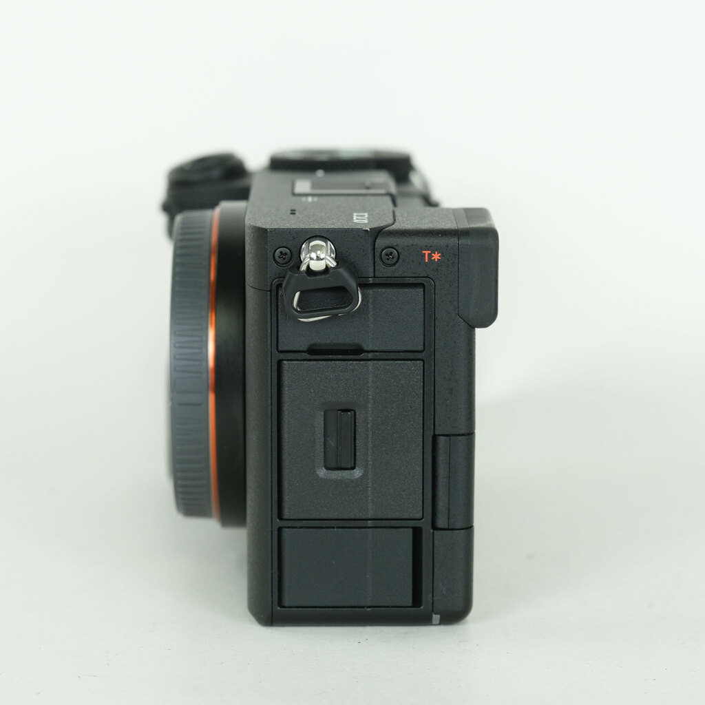 SONY α7C II(ILCE-7CM2) SONY α7C II(ILCE-7CM2)