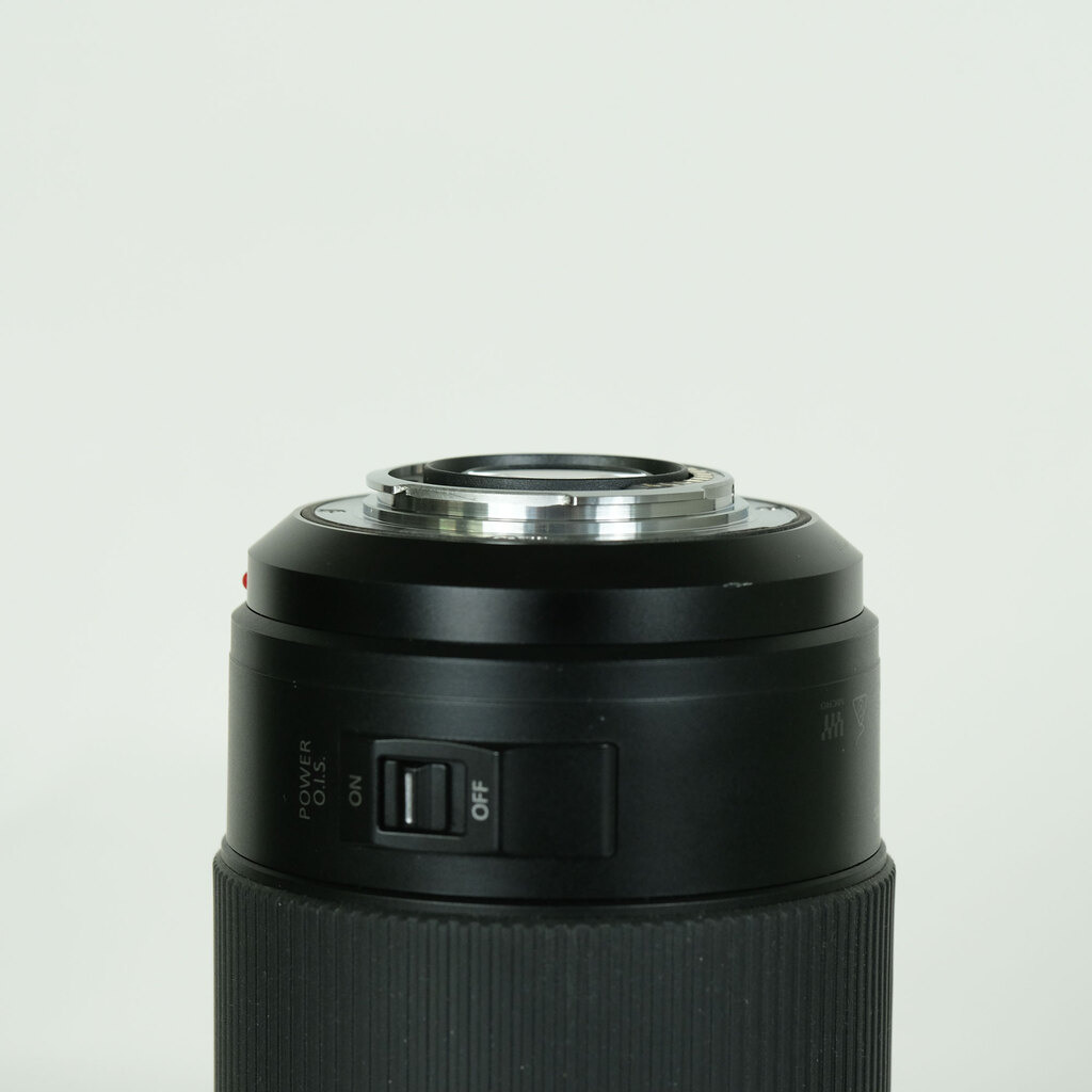 Panasonic LUMIX G VARIO 100-300mm / F4.0-5.6 II / POWER O.I.S.