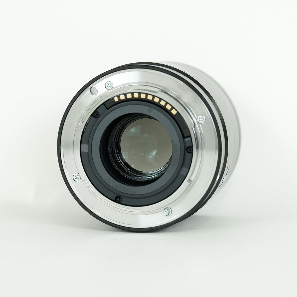 SONY Sonnar T* E 24mm F1.8 ZA SEL24F18Z