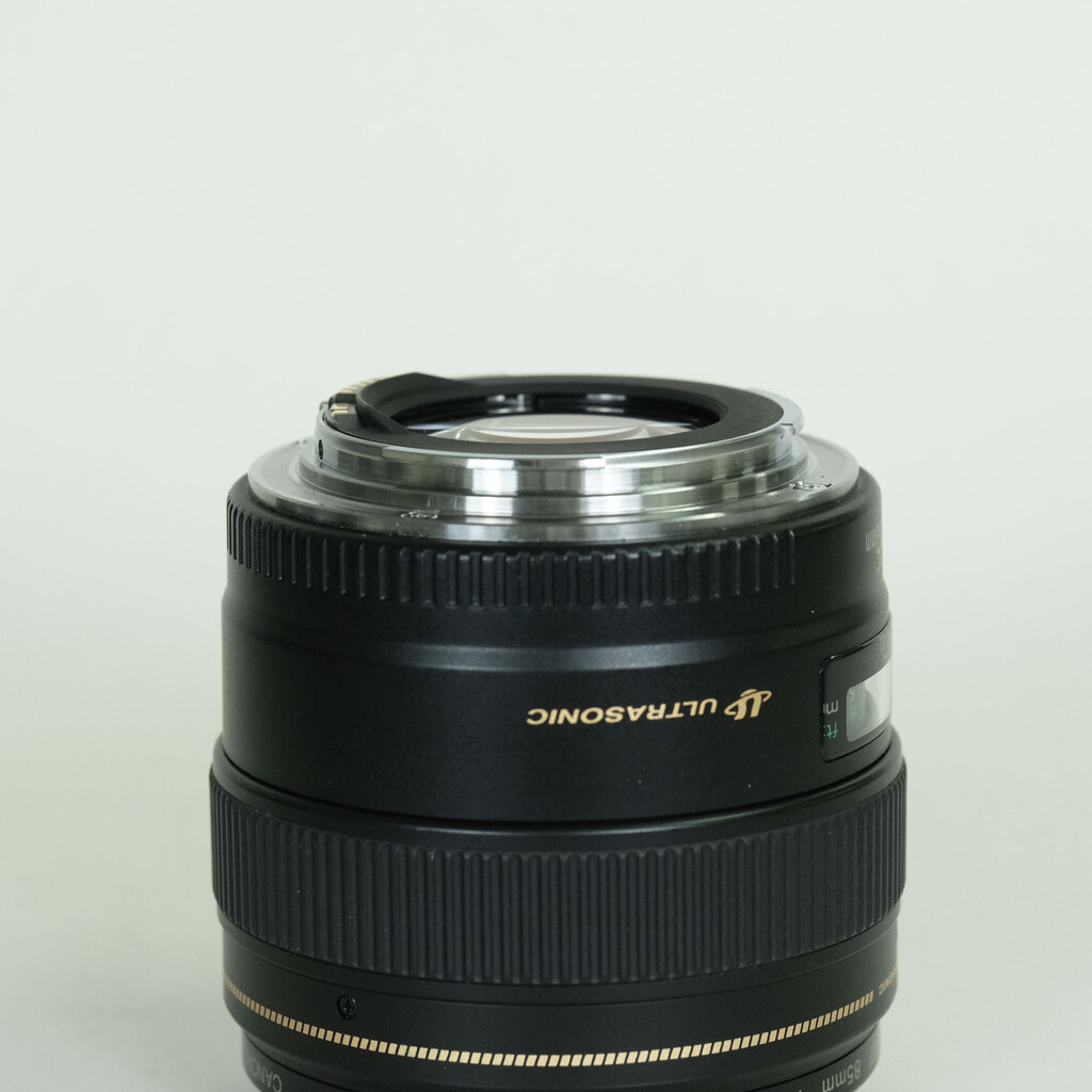 Canon EF85mm F1.8 USM