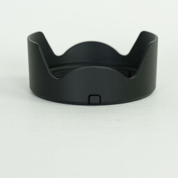 Canon RF24-105mm F4 L IS USM Canon RF24-105mm F4 L IS USM