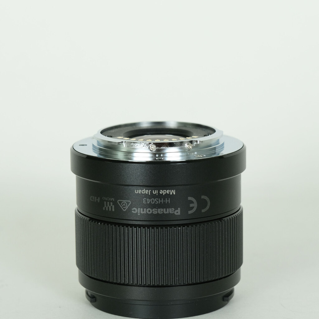 Panasonic LUMIX G 42.5mm / F1.7 ASPH. / POWER O.I.S.