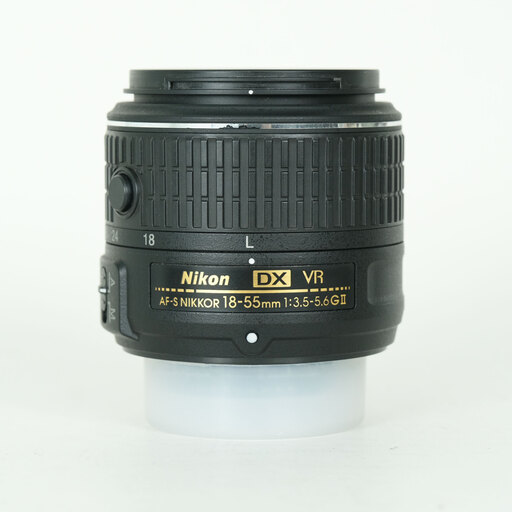 Nikon AF-S DX NIKKOR 18-55mm f3.5-5.6G VR II