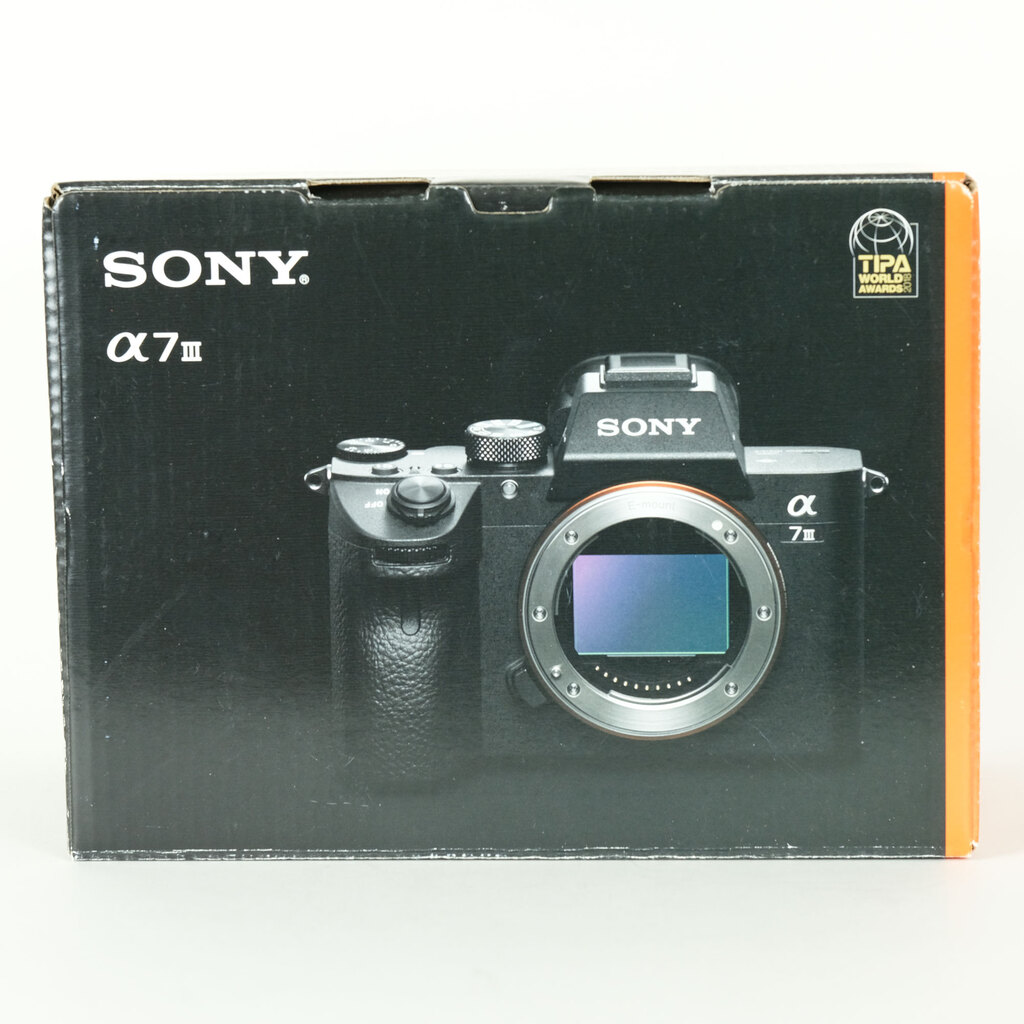 SONY α7 III ILCE-7M3 おまけ付 新品)SONY (ソニー) α7III ボディ ILCE-7M3（商品ID：4548736079625