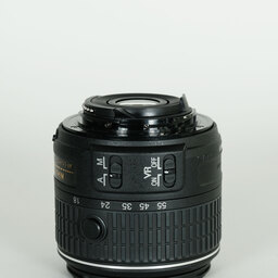 Nikon AF-S DX NIKKOR 18-55mm f3.5-5.6G VR II