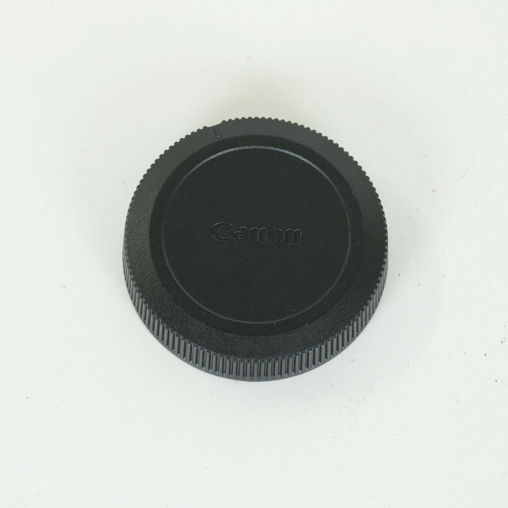 Canon RF-S18-150mm F3.5-6.3 IS STM Canon RF-S18-150mm F3.5-6.3 IS STM