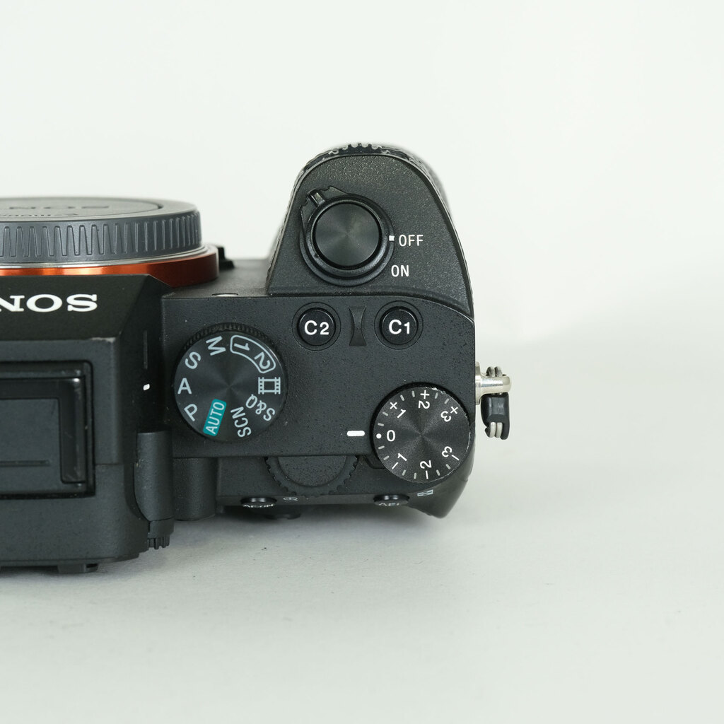 SONY α7 III(ILCE-7M3) SONY α7 III(ILCE-7M3)