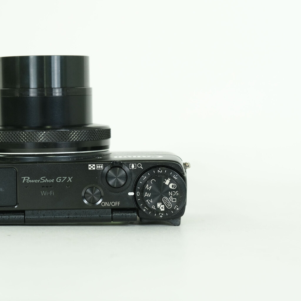 Canon PowerShot G7X