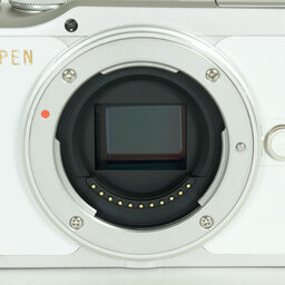 OLYMPUS PEN E-PL10
