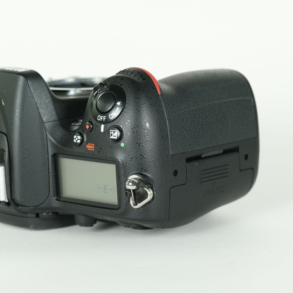 Nikon D7100