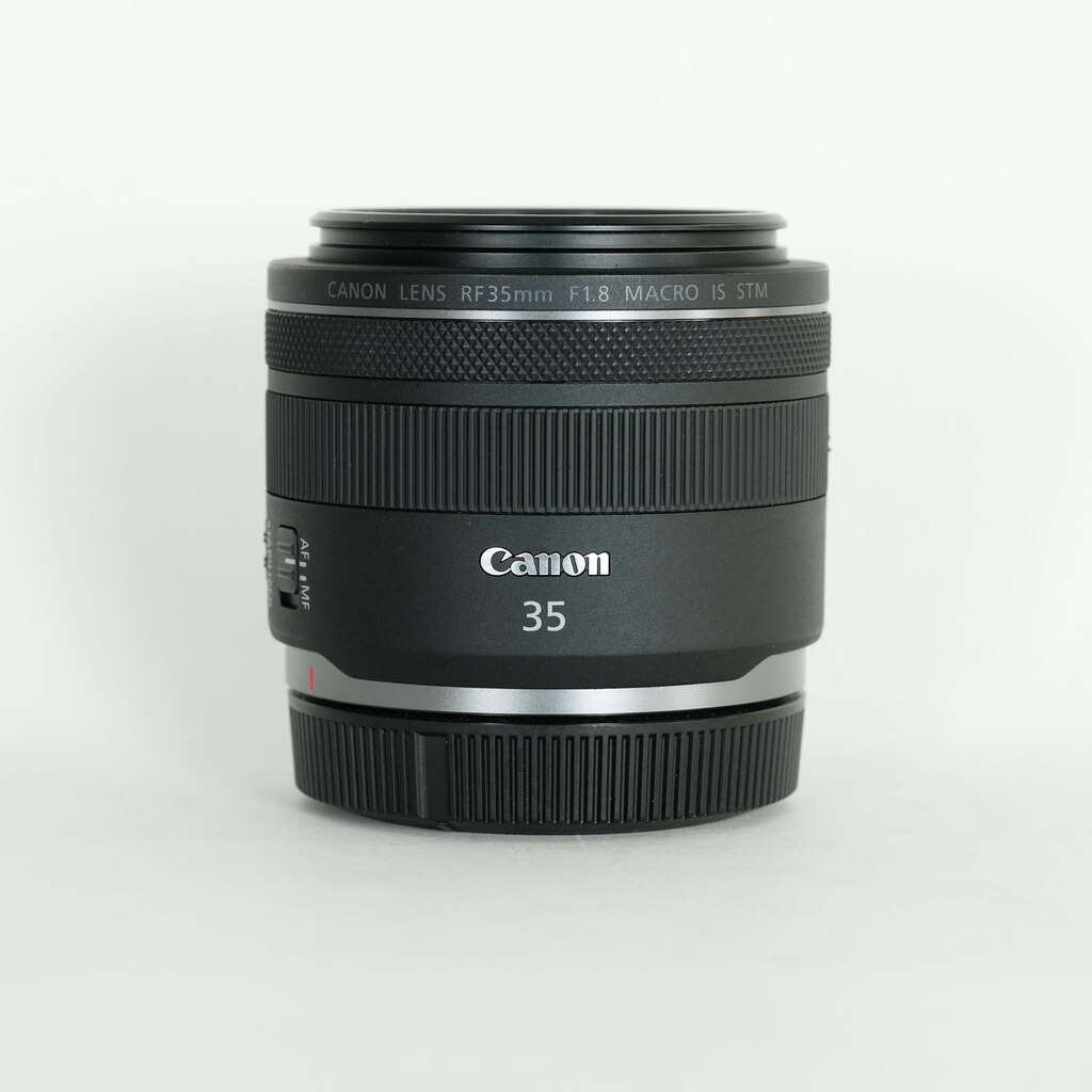 Canon RF35mm F1.8 MACRO IS STM